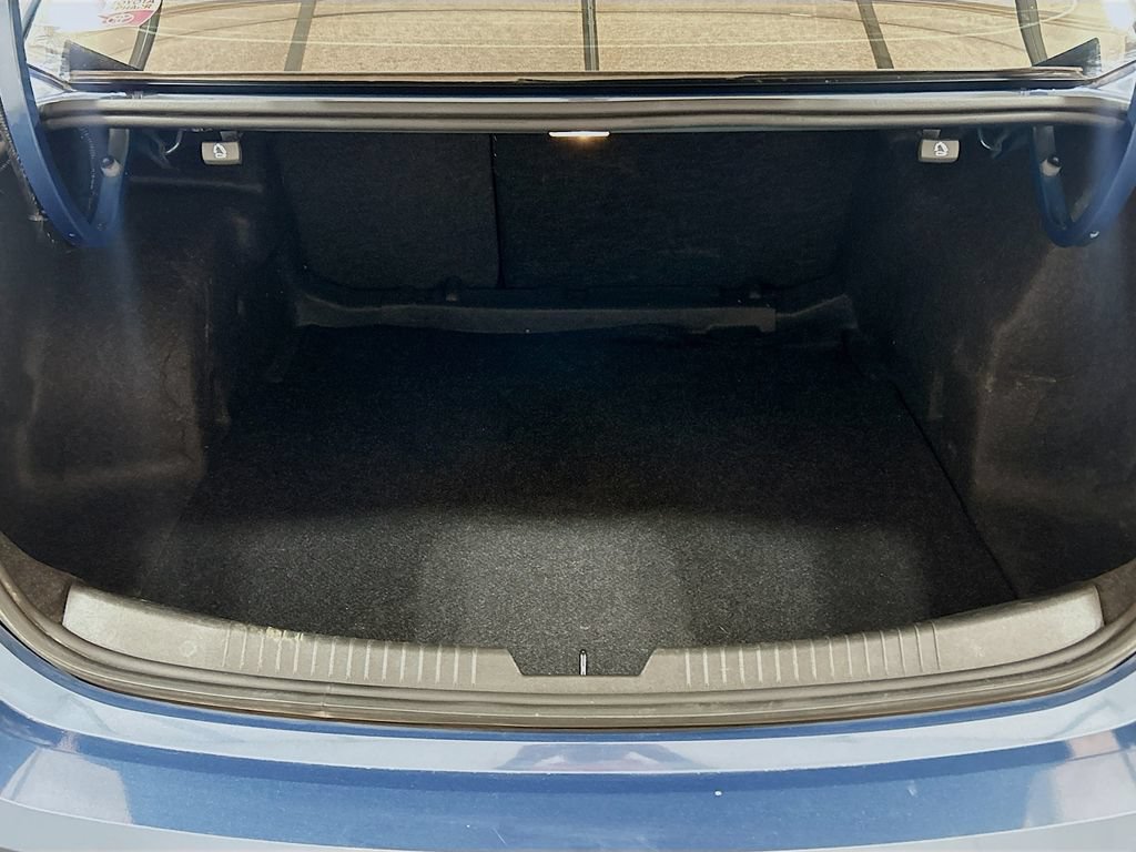 Used 2024 Chevrolet Malibu RS w/ LPO, Floor Liner Package FWD image 21