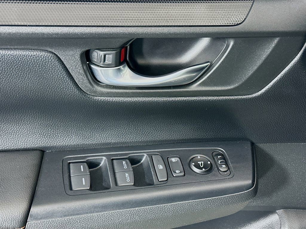 Used 2023 Honda CR-V Sport image 17