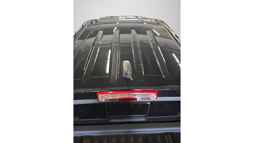 Used 2025 GMC Canyon AT4 AWD/4WD image 16