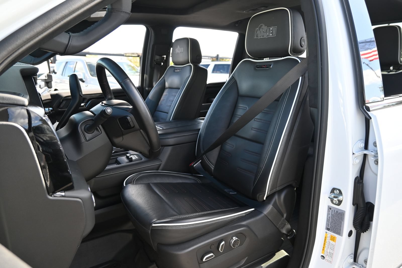 Certified 2026 GMC Sierra 2500 AT4X w/ AT4X AEV Edition AWD/4WD image 18