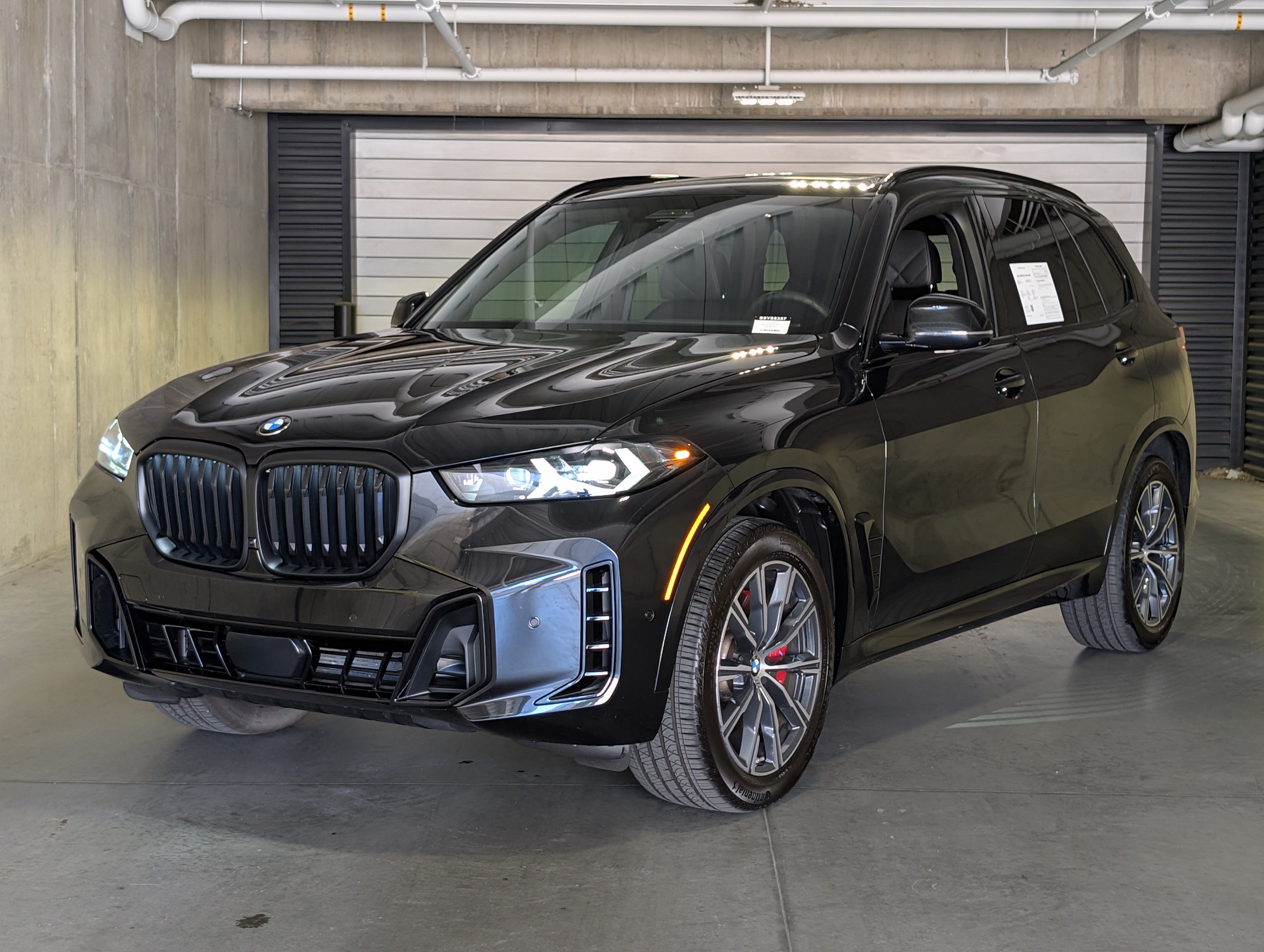 Used 2025 BMW X5 xDrive40i w/ M Sport Package AWD/4WD video 1