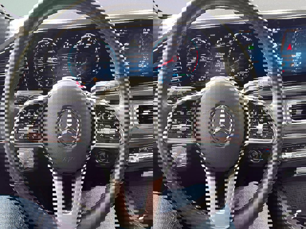 Used 2023 Mercedes-Benz GLE 450 4MATIC image 29