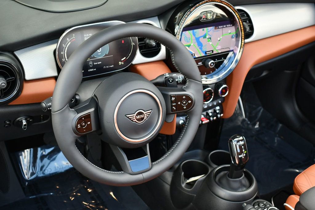 Used 2023 MINI Cooper S image 56