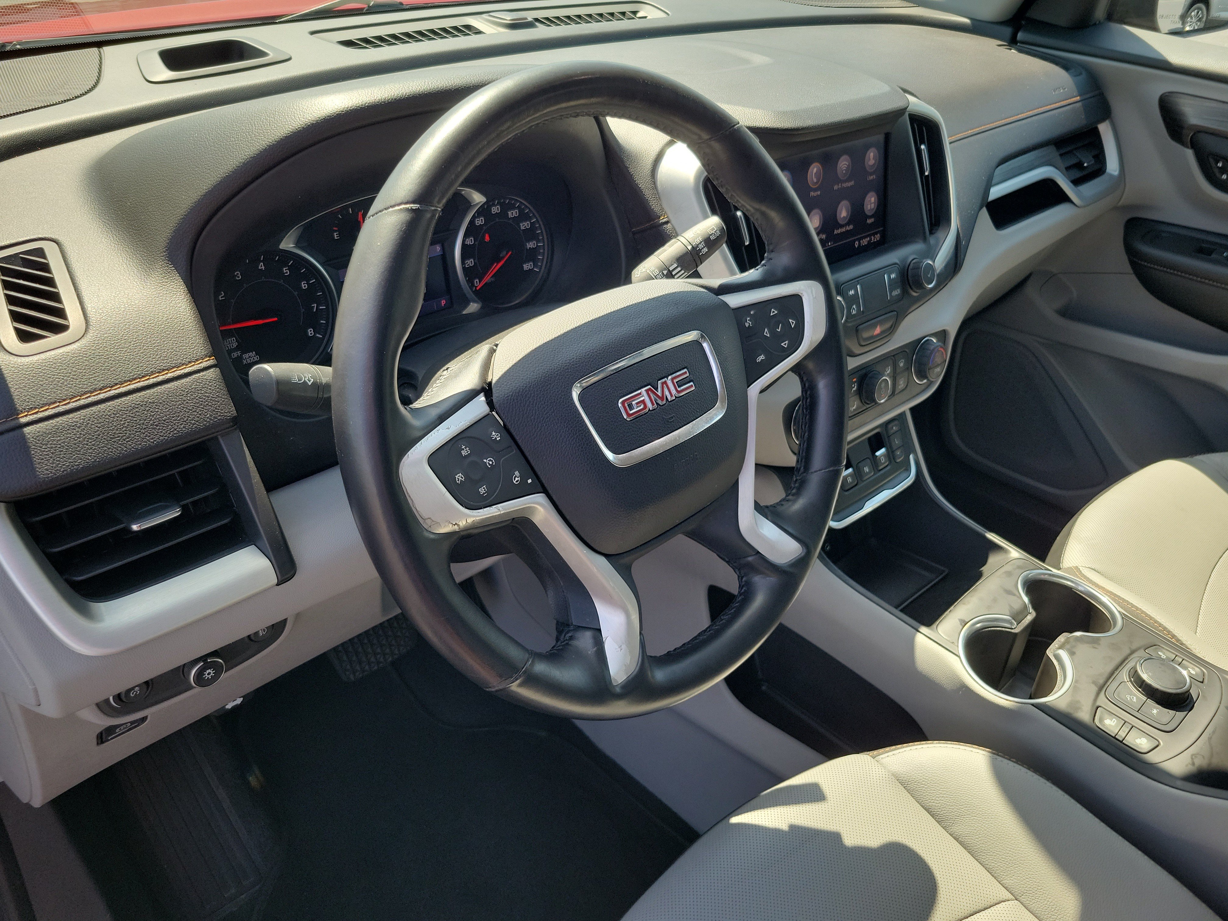 Used 2020 GMC Terrain SLT w/ Preferred Package FWD image 16