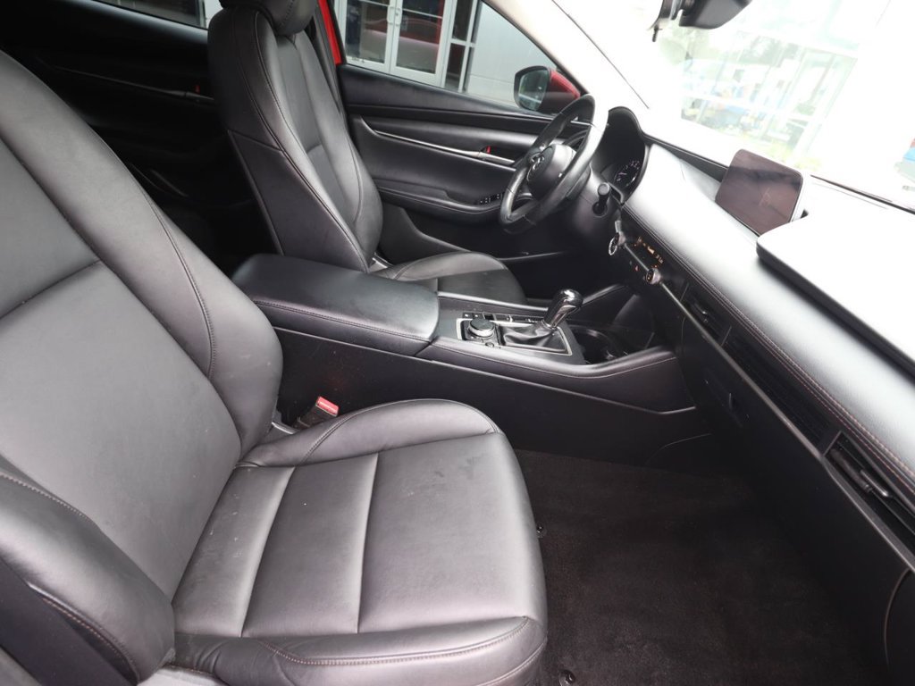 Used 2022 MAZDA MAZDA3 s FWD image 12