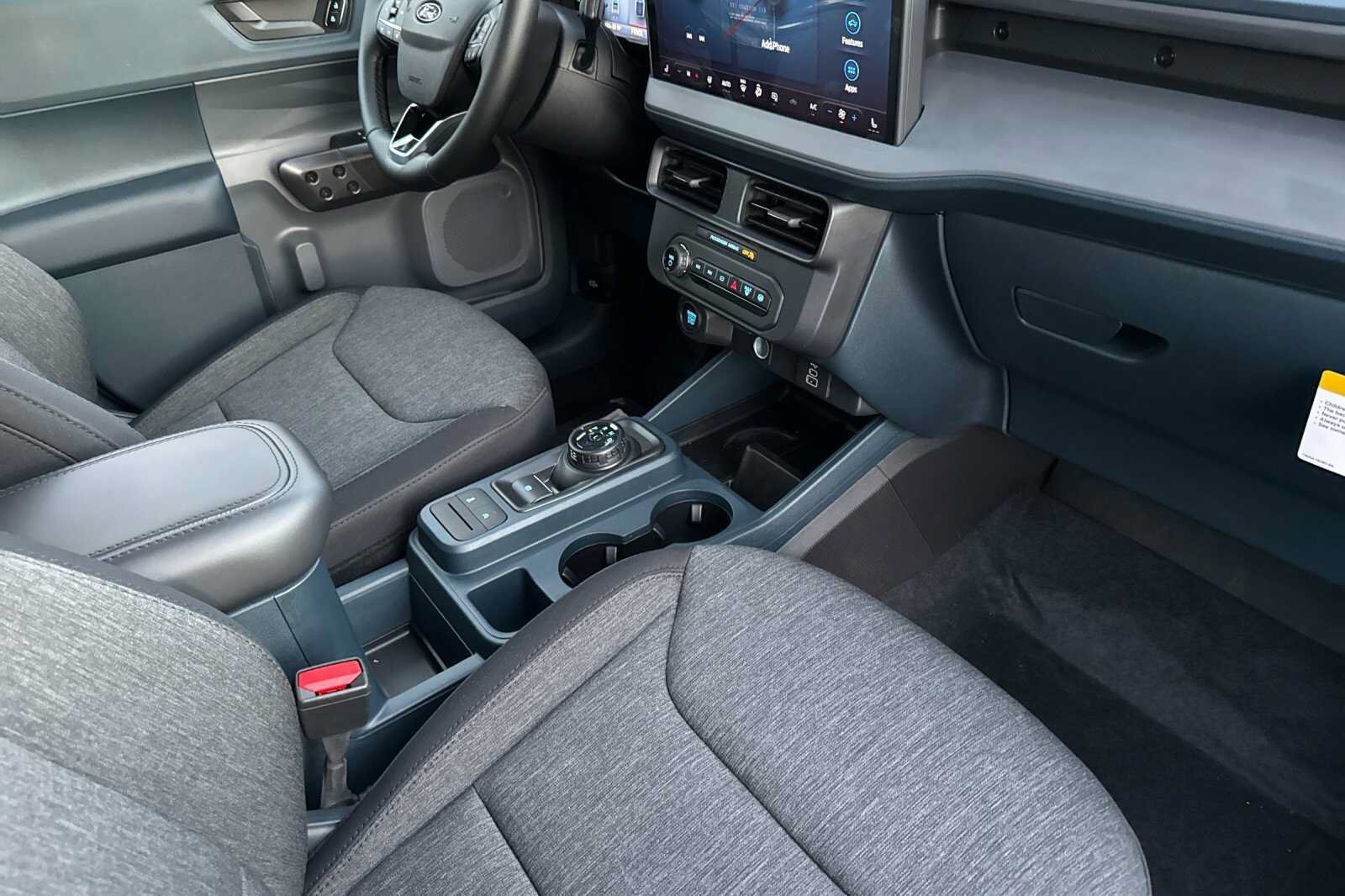 New 2025 Ford Maverick XLT w/ XLT Luxury Package AWD/4WD image 12