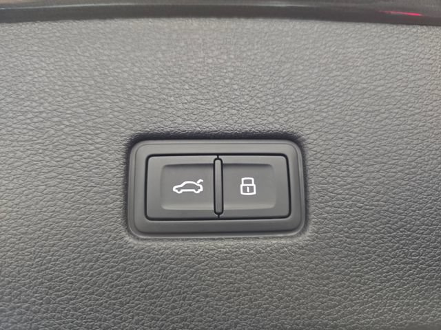 New 2026 Audi Q8 Premium Plus AWD/4WD image 34