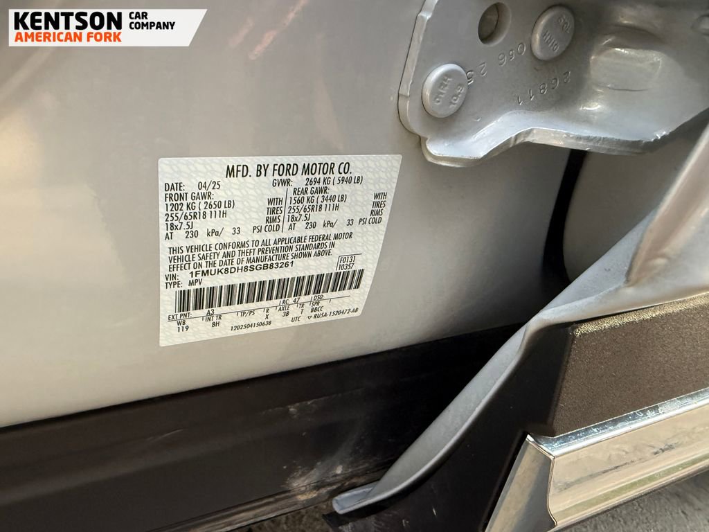 Used 2025 Ford Explorer Active image 38