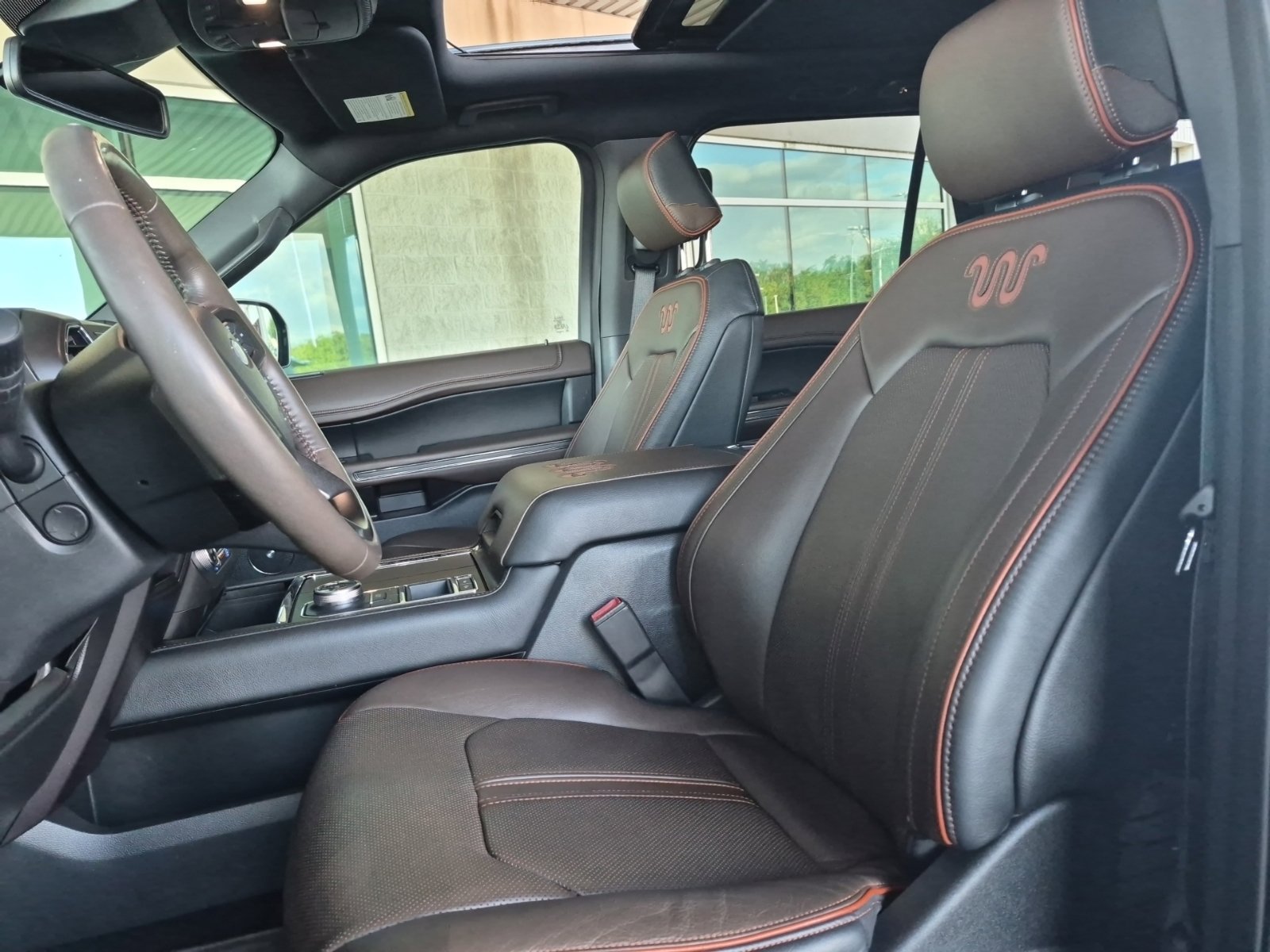 Used 2020 Ford Expedition Max King Ranch w/ Cargo Package RWD image 16