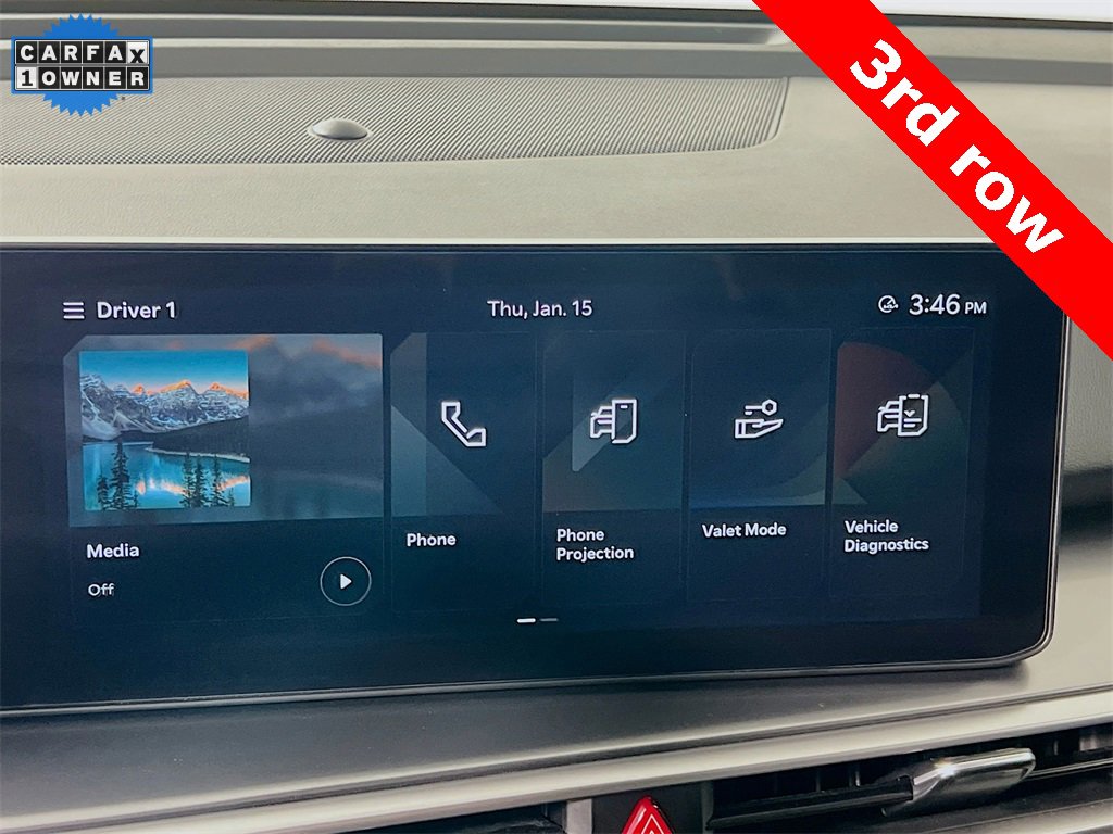 Certified 2025 Kia Sorento LX image 15