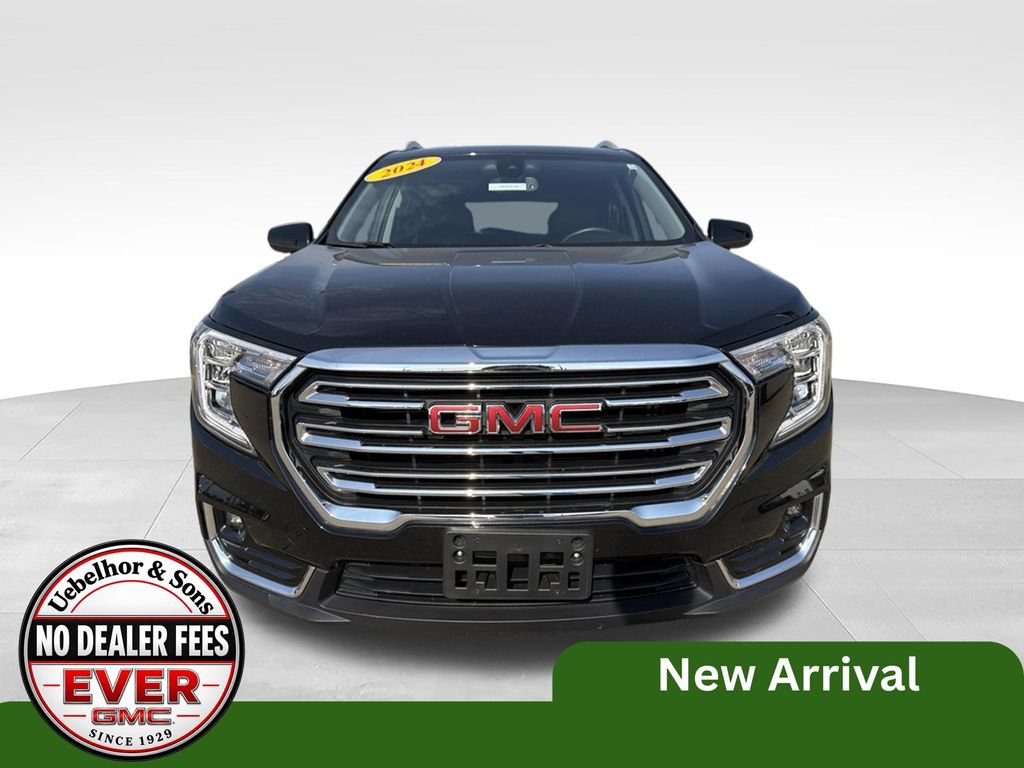 Used 2024 GMC Terrain SLT AWD/4WD image 11