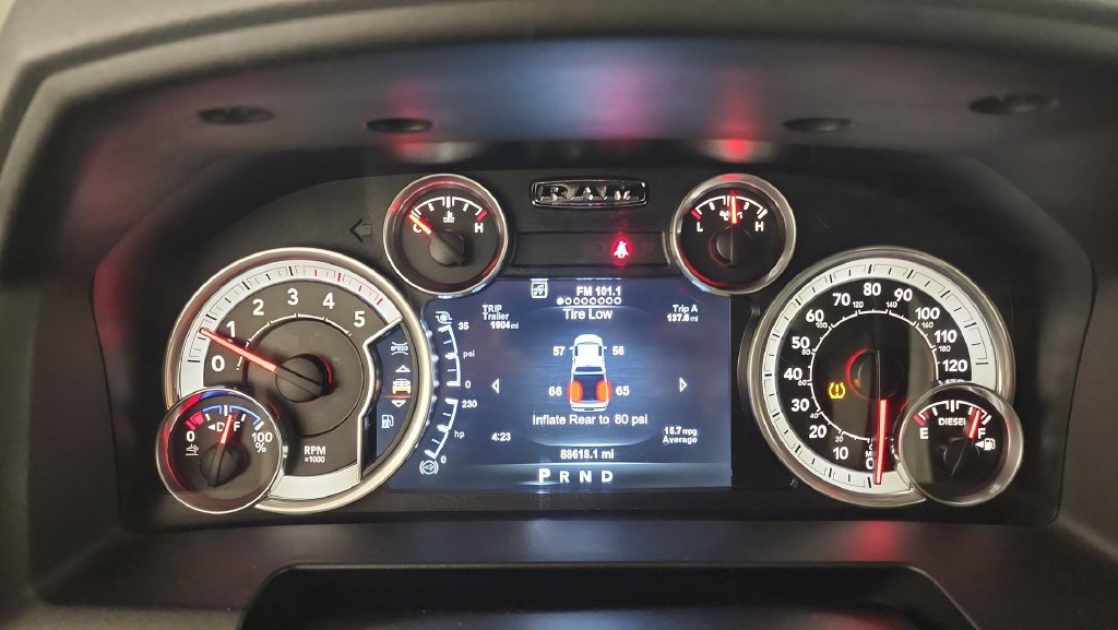 Used 2015 RAM 2500 Big Horn AWD/4WD image 11