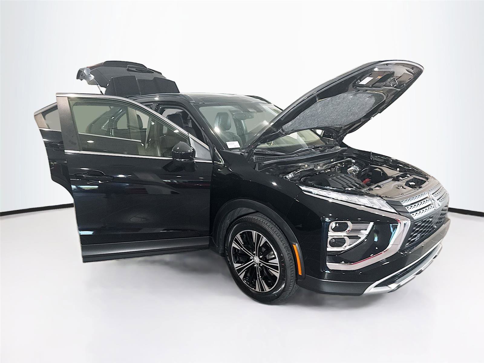 Used 2022 Mitsubishi Eclipse Cross SE image 38