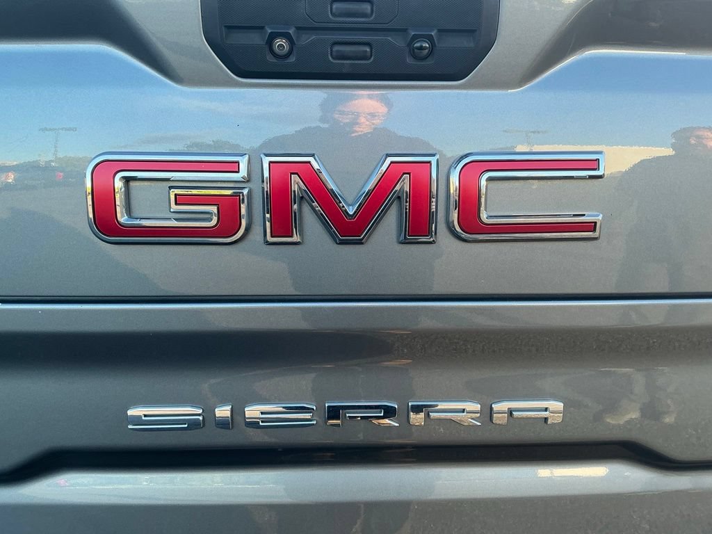 Used 2020 GMC Sierra 1500 SLT w/ SLT Premium Plus Package AWD/4WD image 8