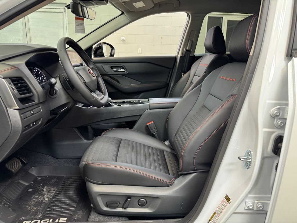 New 2026 Nissan Rogue SV w/ Rock Creek Premium Package AWD/4WD image 13