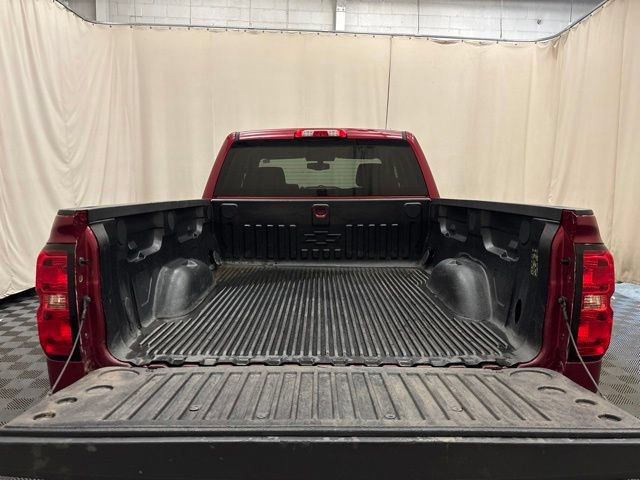 Used 2018 Chevrolet Silverado 1500 LT w/ All Star Edition AWD/4WD image 9