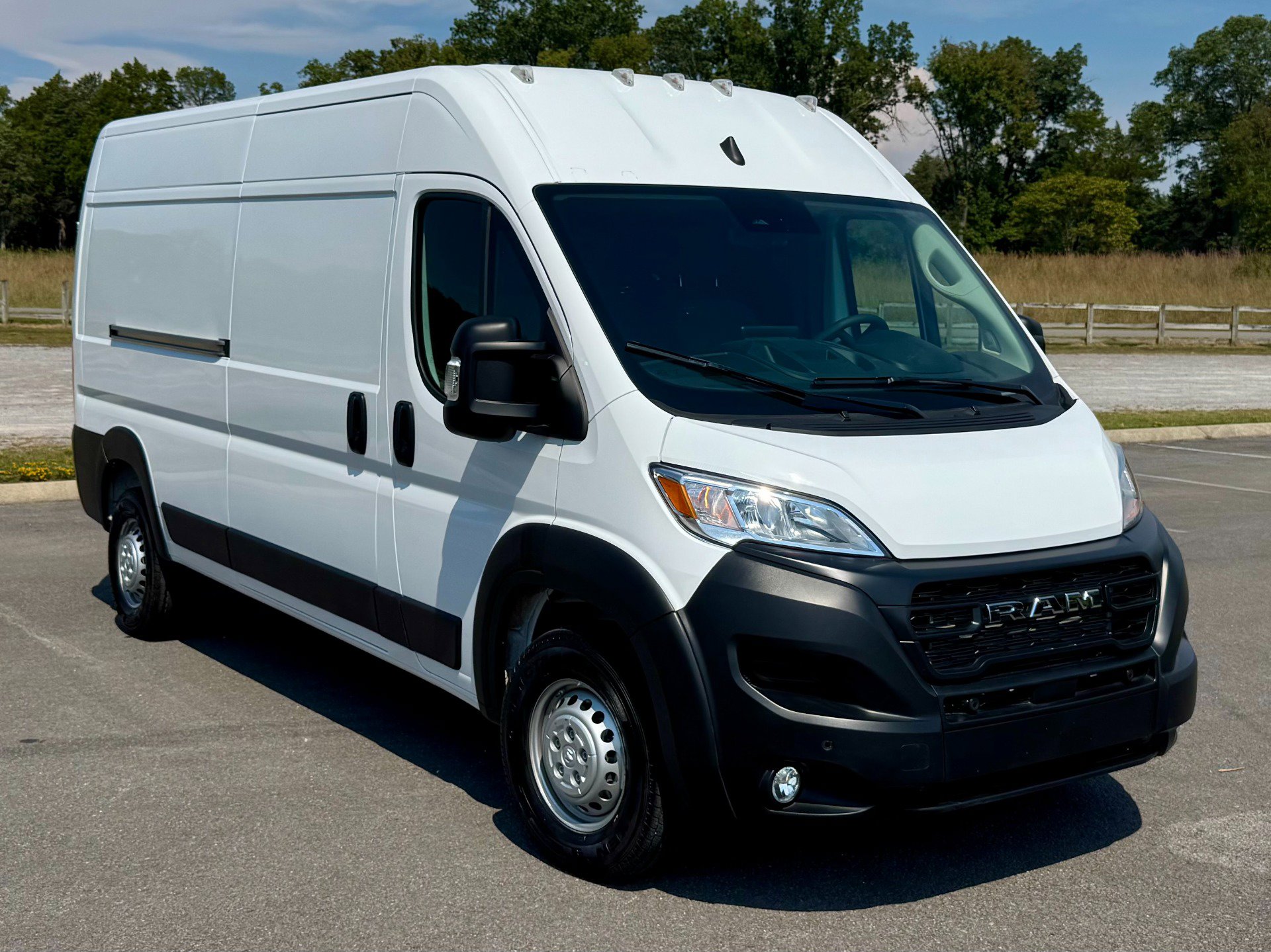 Used 2025 RAM ProMaster 2500 w/ Premium Convenience Group