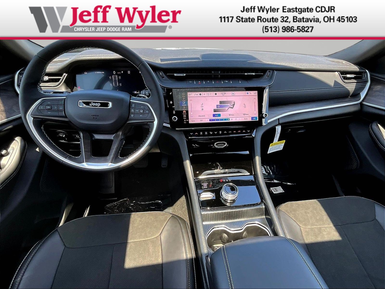 New 2026 Jeep Grand Cherokee Altitude AWD/4WD image 10