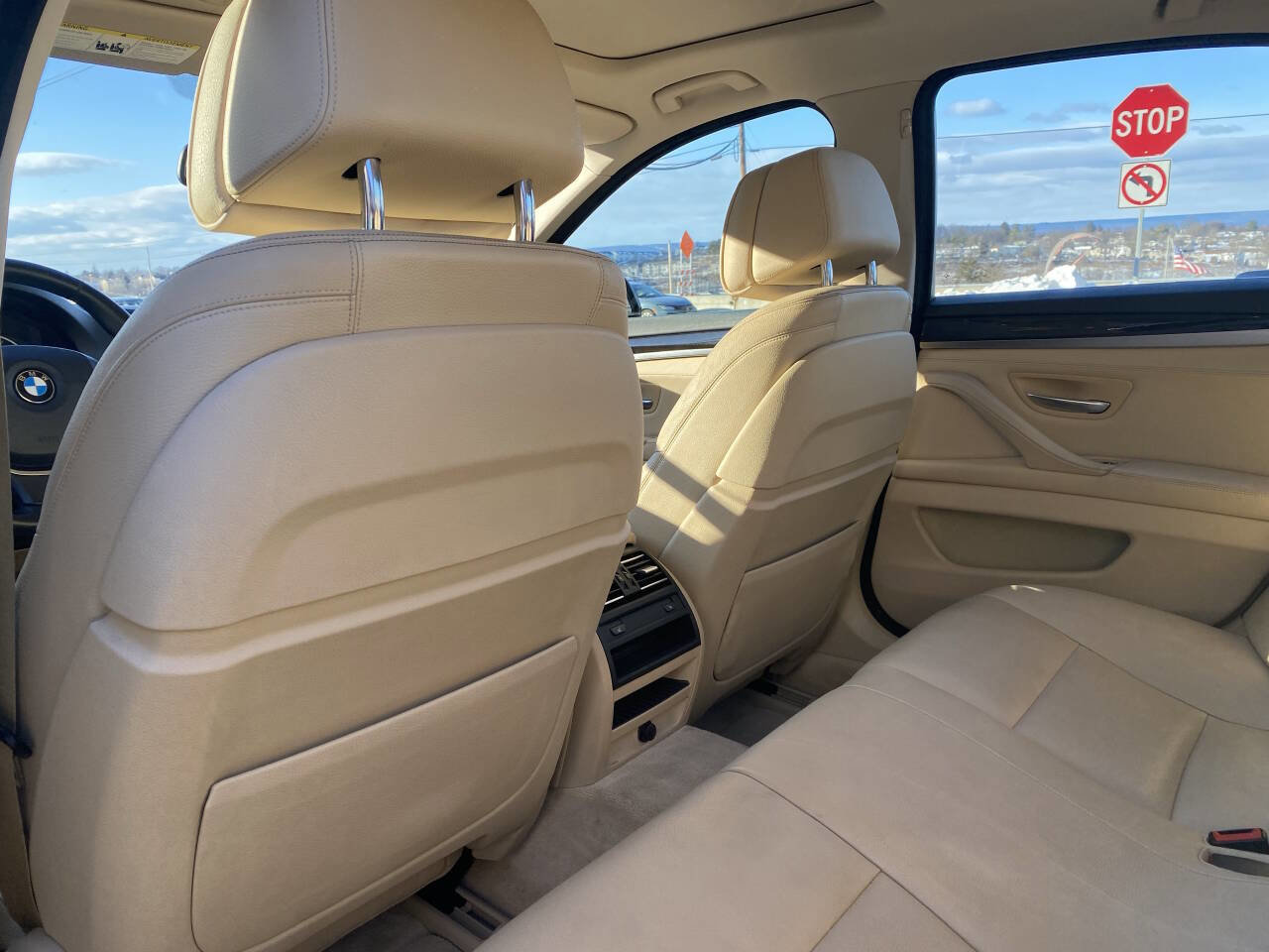 Used 2014 BMW 535i xDrive Sedan image 16