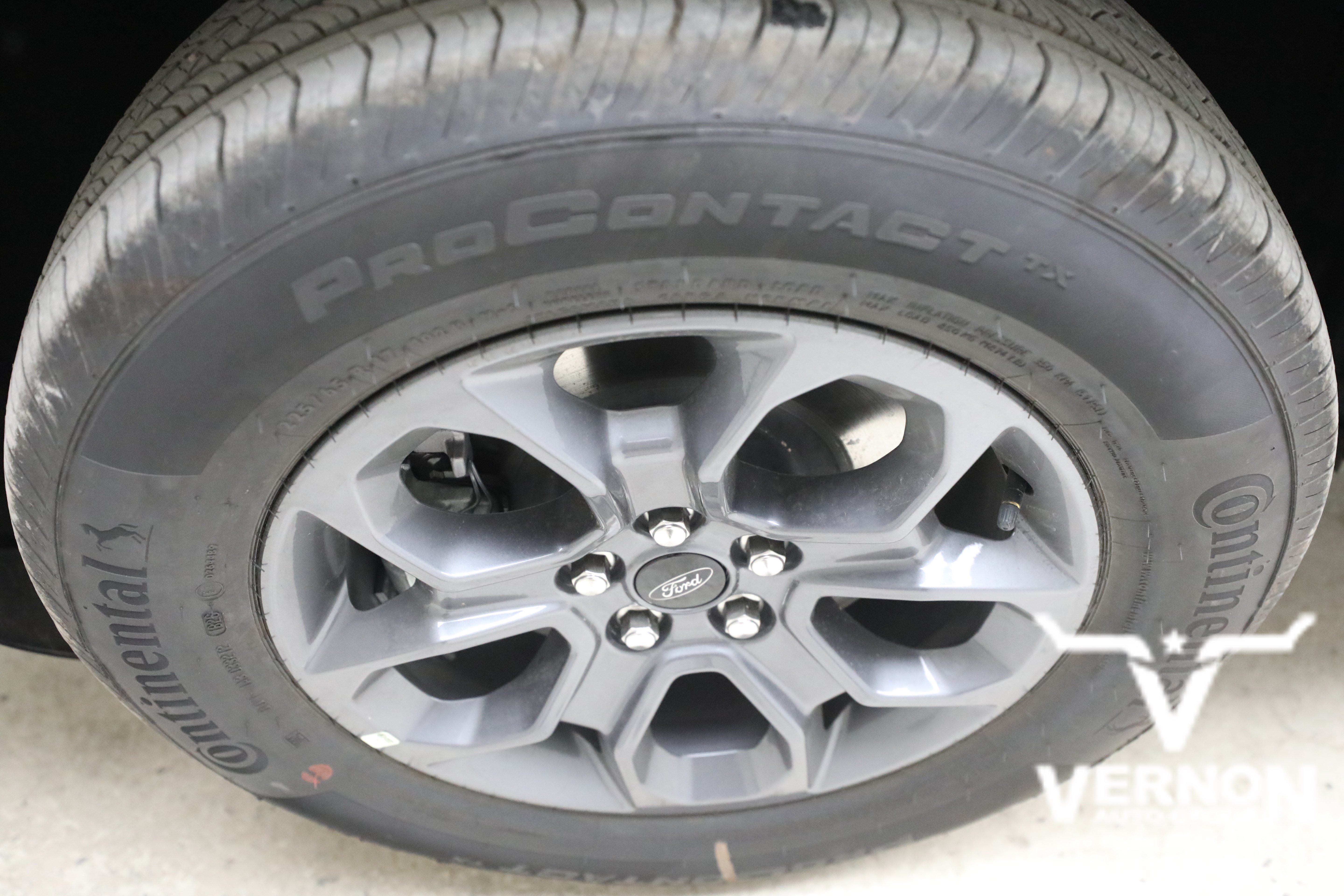New 2026 Ford Maverick XLT w/ XLT Luxury Package FWD image 30