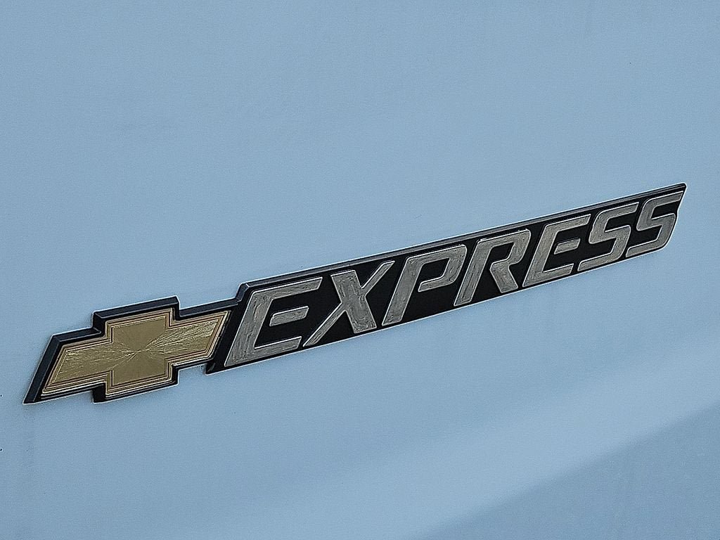 New 2026 Chevrolet Express 2500 Extended w/ Driver Convenience Package RWD image 6