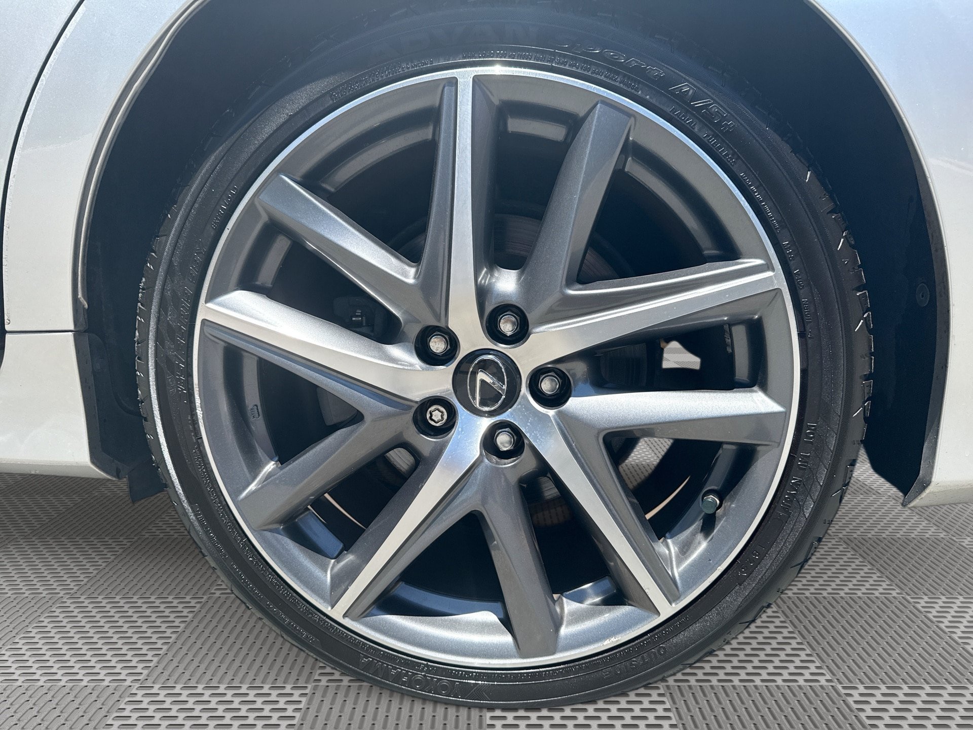 Used 2017 Lexus GS 350 F Sport RWD image 29