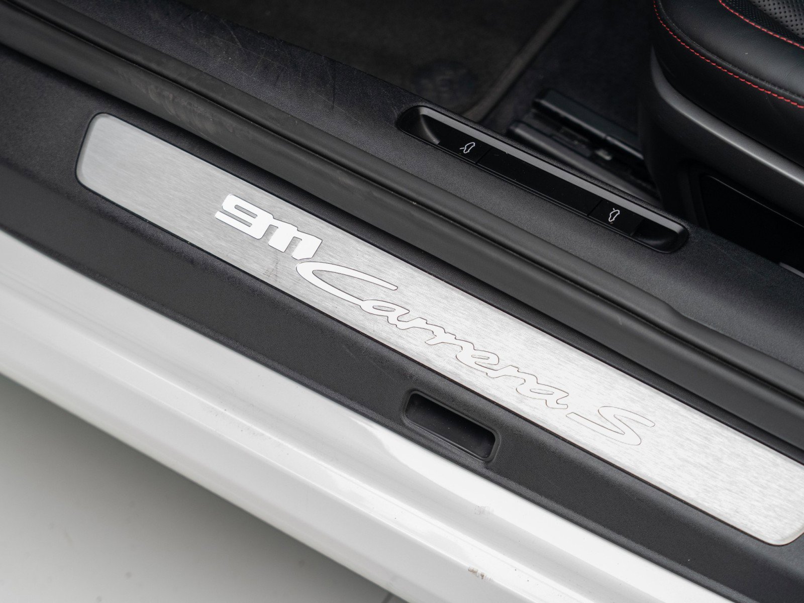 Certified 2022 Porsche 911 Carrera S RWD image 14