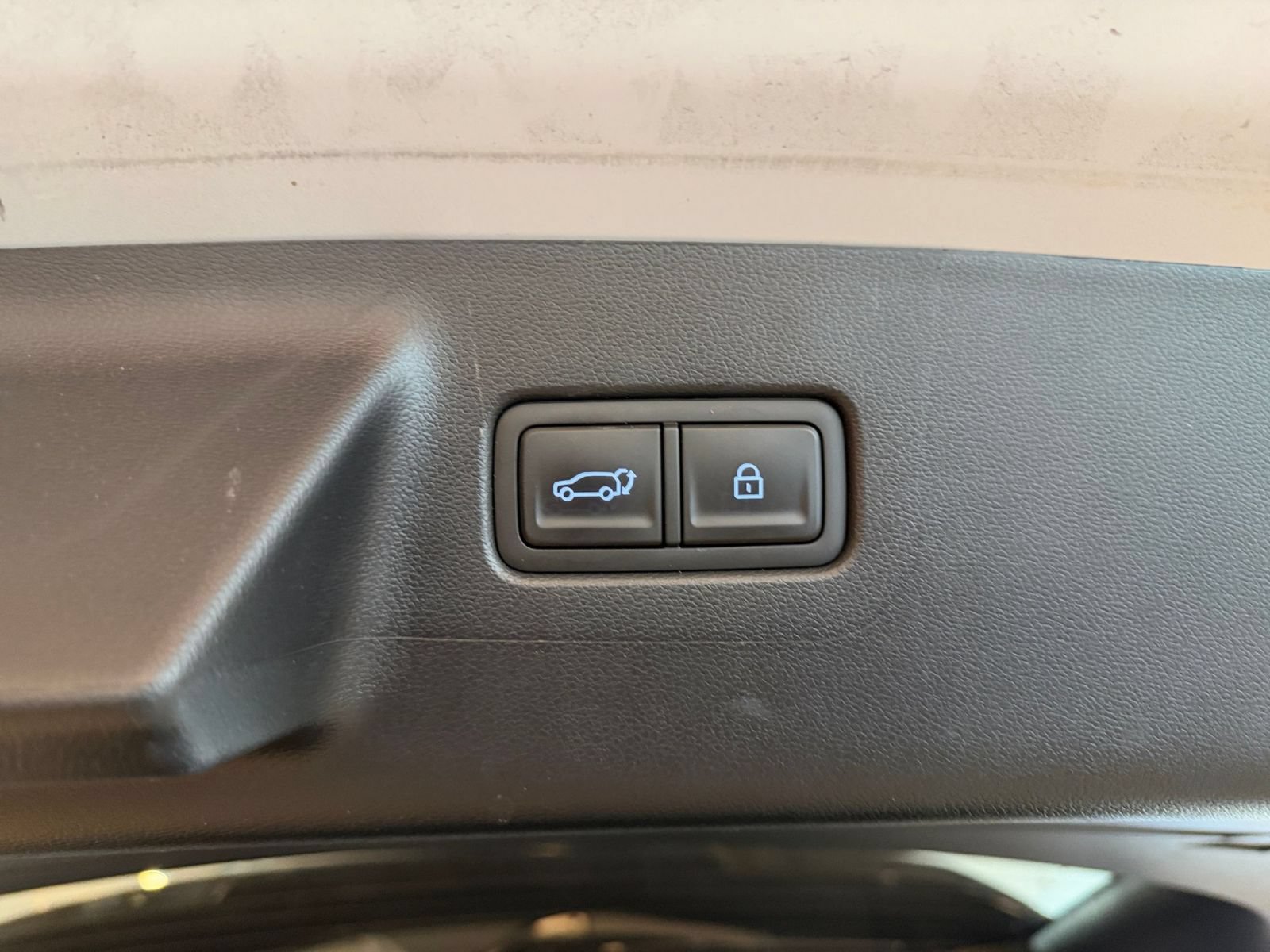 Used 2026 Hyundai Santa Fe SEL FWD image 22