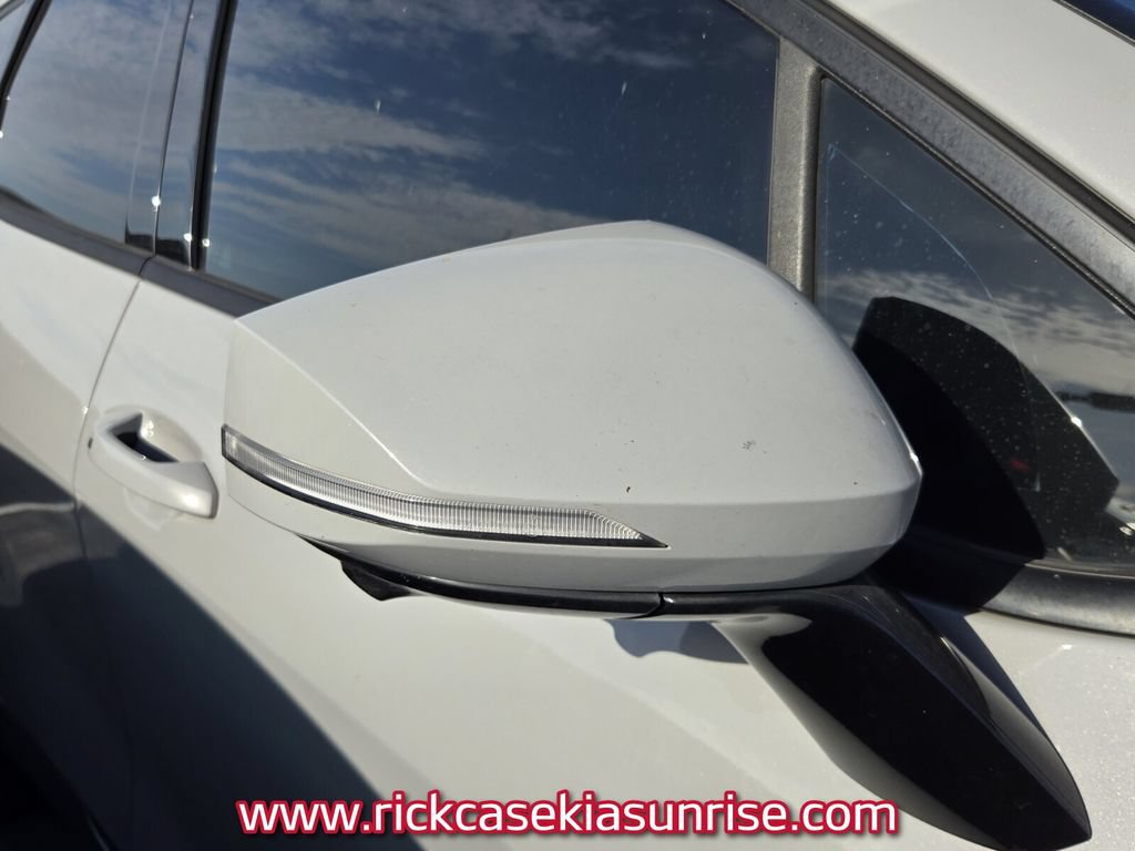 Used 2024 Kia Sportage SX AWD/4WD image 6