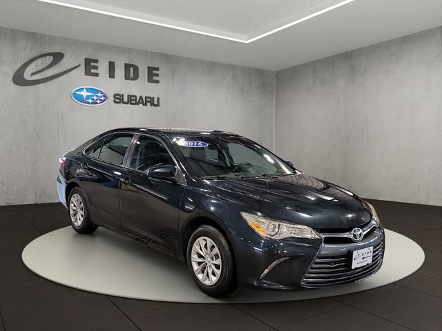 Used 2016 Toyota Camry LE