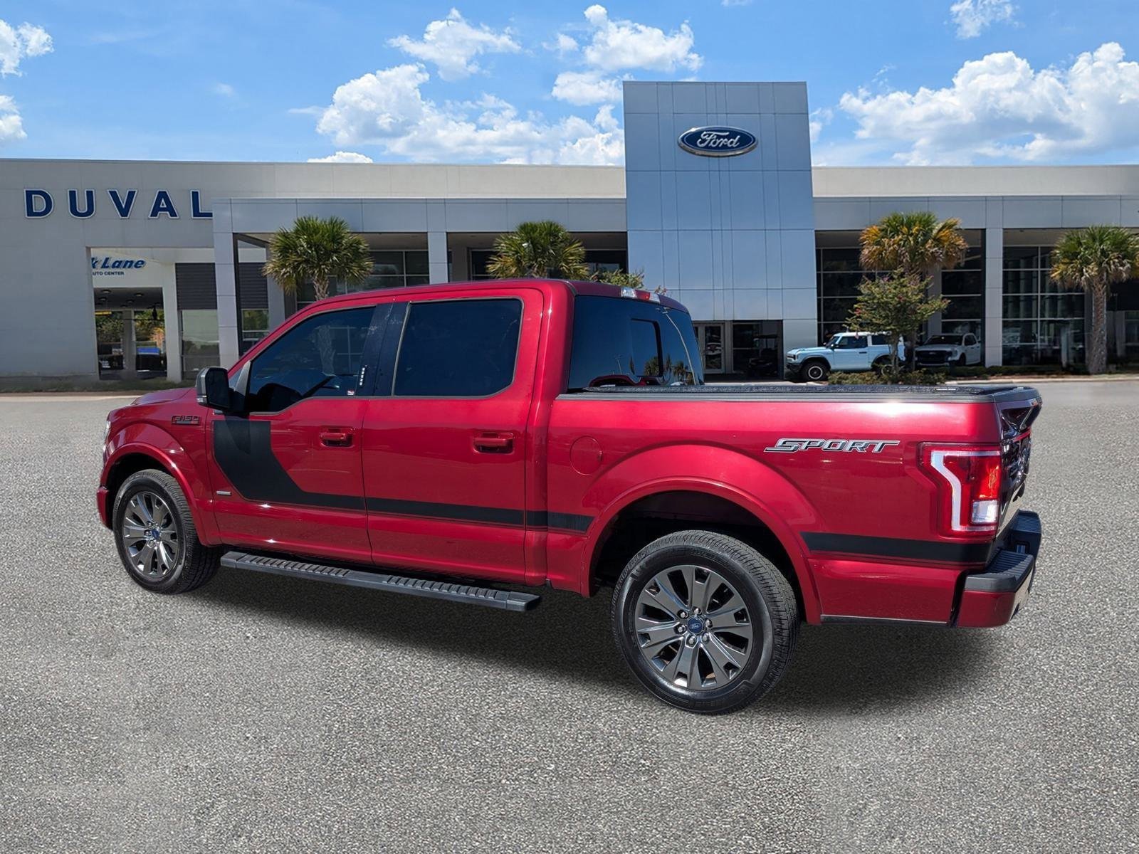 Used 2017 Ford F150 XLT w/ Equipment Group 301A Mid image 6