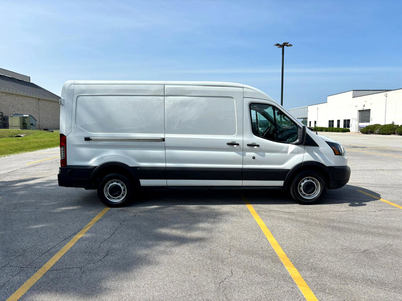 Used 2019 Ford Transit 350 148 Medium Roof image 6
