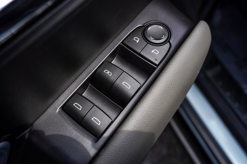 Used 2023 Chevrolet Colorado ZR2 w/ Desert Boss Special Edition image 33