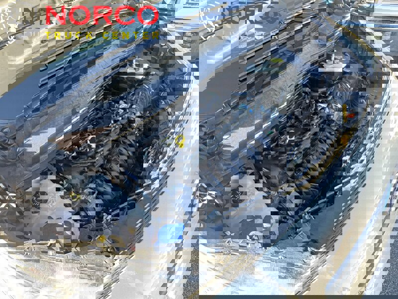 Used 2015 Ford Transit Connect XLT image 31