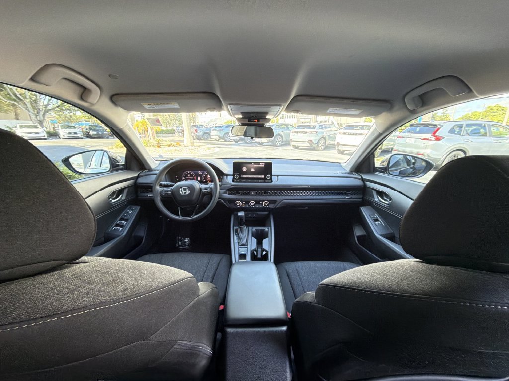 Certified 2023 Honda Accord LX image 10