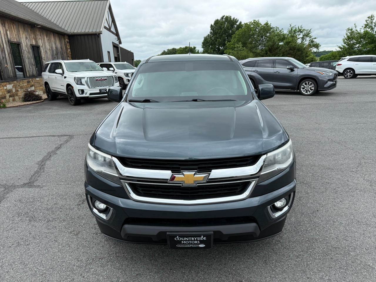 Used 2019 Chevrolet Colorado LT w/ LT Convenience Package RWD image 11