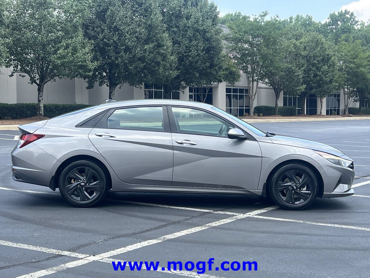 Used 2022 Hyundai Elantra SEL FWD image 23