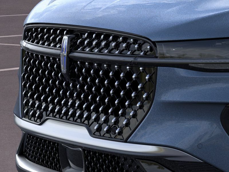 New 2026 Lincoln Nautilus Premier AWD/4WD image 42