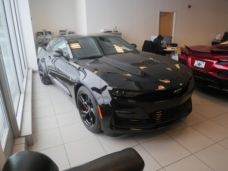 Used 2023 Chevrolet Camaro SS image 1