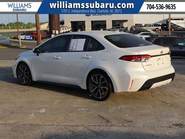 Used 2021 Toyota Corolla SE w/ SE Premium Package FWD image 6