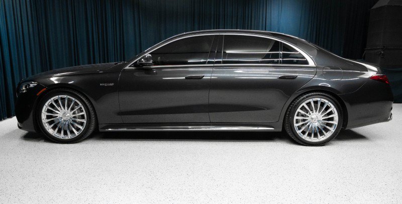 New 2026 Mercedes-Benz S 63 AMG S image 8