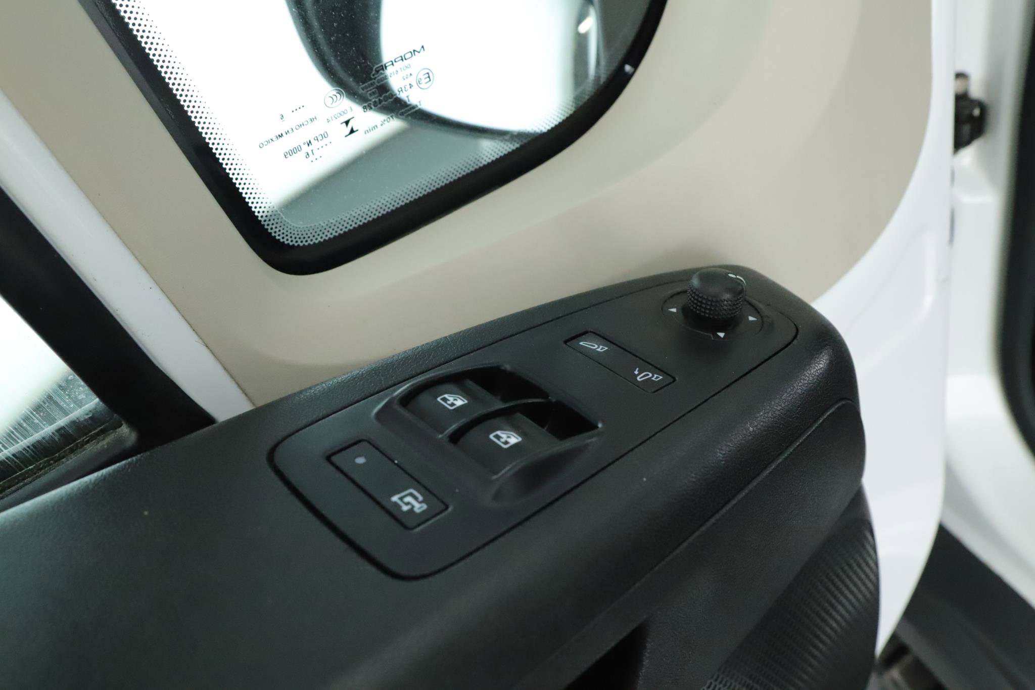 Used 2016 RAM ProMaster 1500 w/ Premium Appearance Group image 5