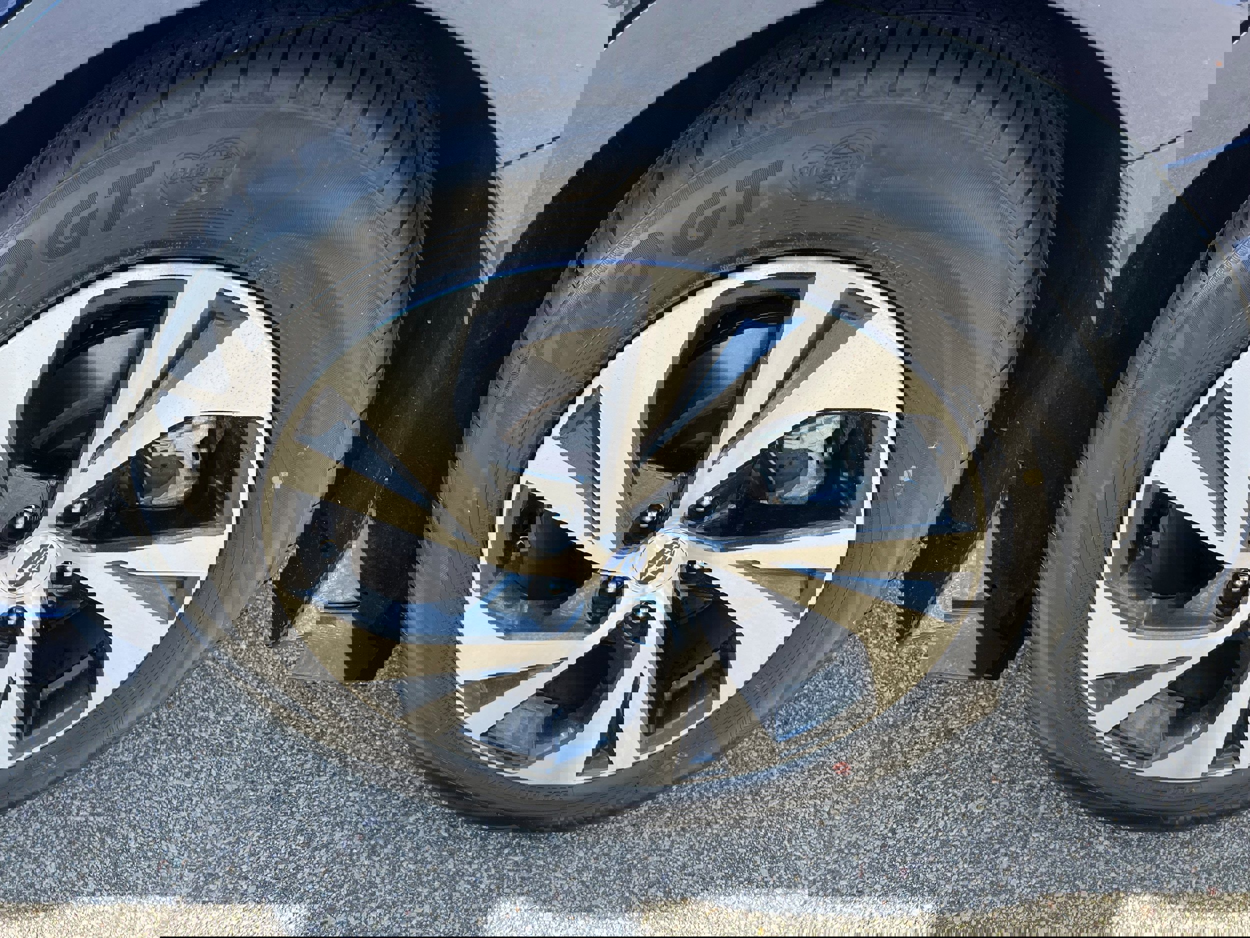 Certified 2025 Subaru Legacy Premium w/ Popular Package #1A image 9