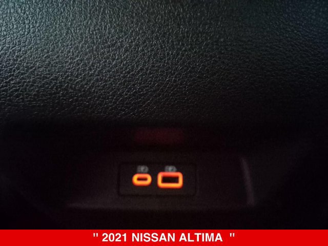 Certified 2021 Nissan Altima 2.5 SR w/ SR Premium Package AWD/4WD image 31
