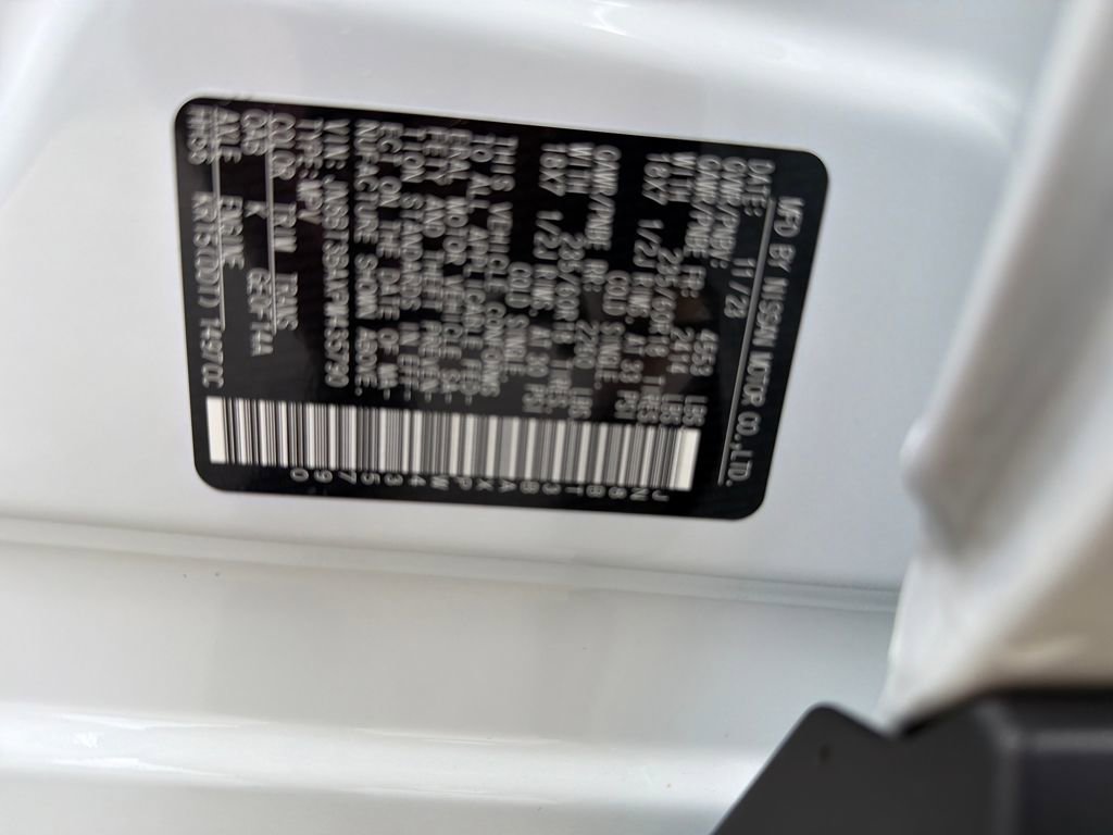 Used 2023 Nissan Rogue SV image 34