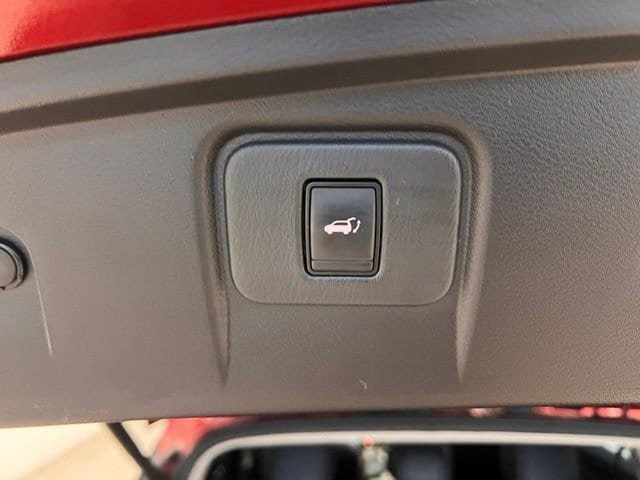 Used 2016 Nissan Murano Platinum w/ Platinum Technology Package AWD/4WD image 34
