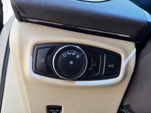Used 2014 Lincoln MKZ w/ Equipment Group 102A Reserve FWD image 13