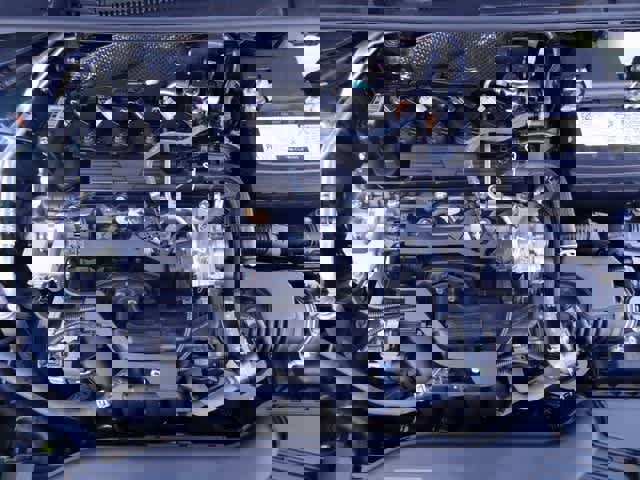 Certified 2025 Toyota Corolla LE image 28