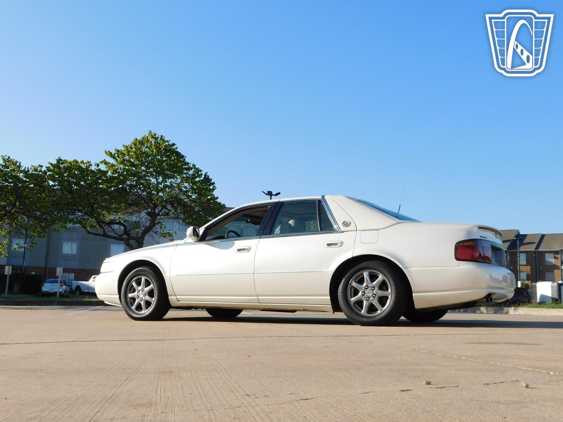 Used 2003 Cadillac Seville SLS w/ Preferred Equipment Group image 25