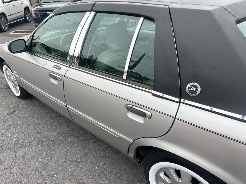 Used 2005 Mercury Grand Marquis LS RWD image 13